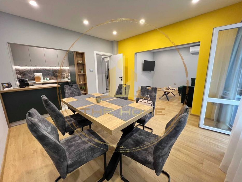 Дава се под наем Тристаен апартамент в Варна, Общината - 110 кв.м за 1300 € - Снимка #1