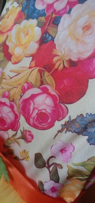 Платье для девочки на 5-7 лет