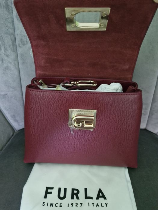 Дамска чанта Furla,
