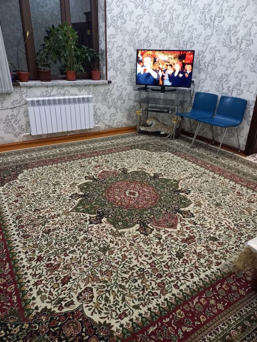 Продаётся    ковёр