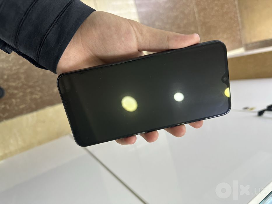 Samsung a 50 srochna sotiladi