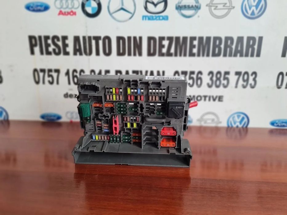 Tablou Panou Sigurante Bmw  E87 E81 E90 E91 E92 E93 - Dezmembrari Arad