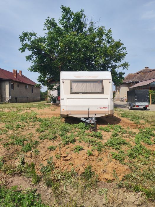 Rulotă de vânzare