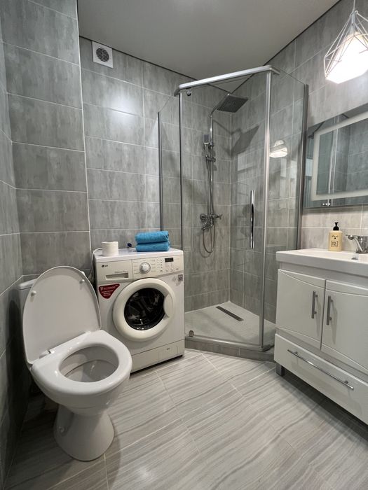 Вип квартира Автопарк Ларина