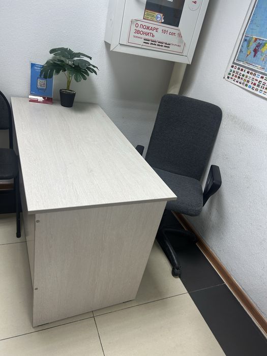 Продам офисную мебель