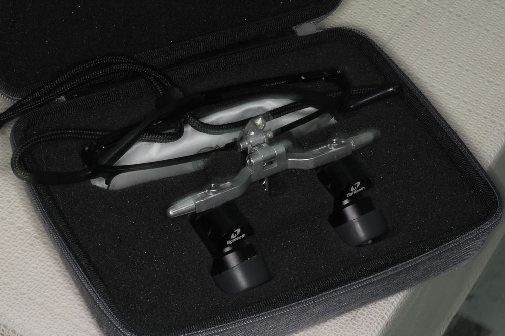 Свет и Бинокуляры/Eighteeth Brilliance