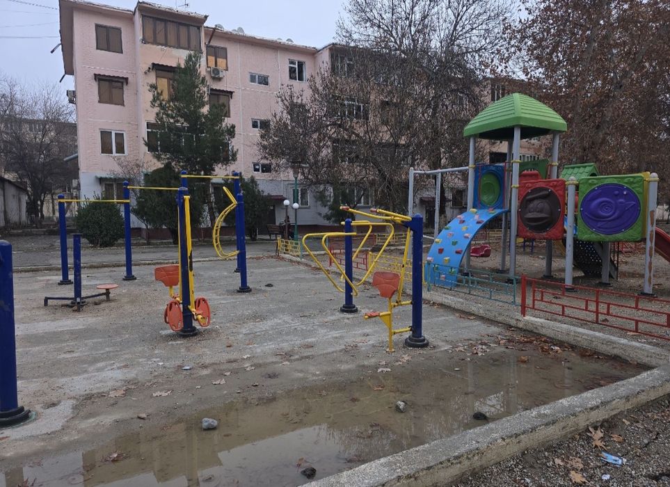 Продаётся 2х комнатная квартира на 3м этаже в 4х этажном доме