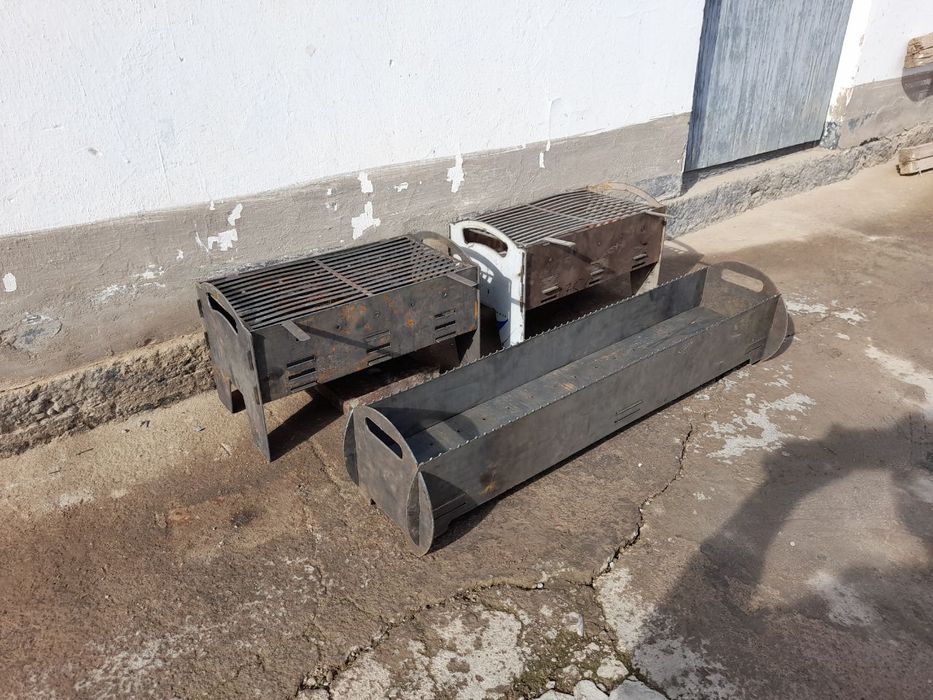 Mangal sotiladi, yig'iladigan.