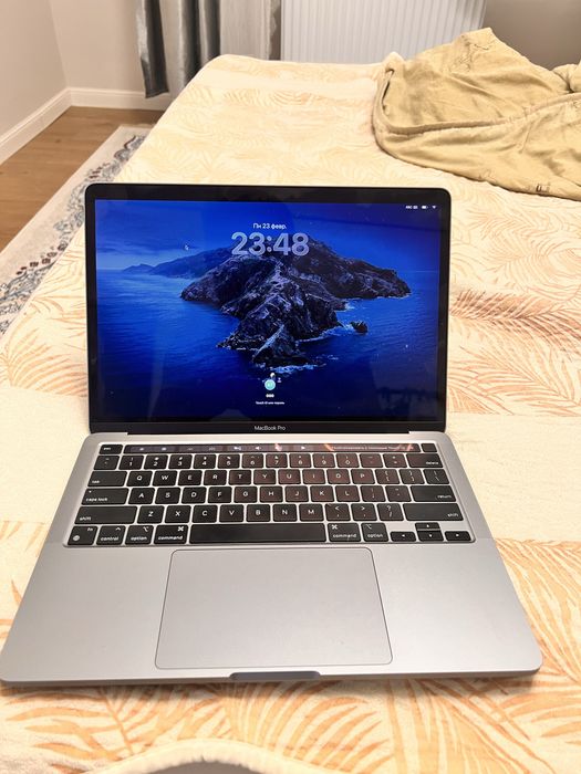 Продается macbook pro на чипе m1
