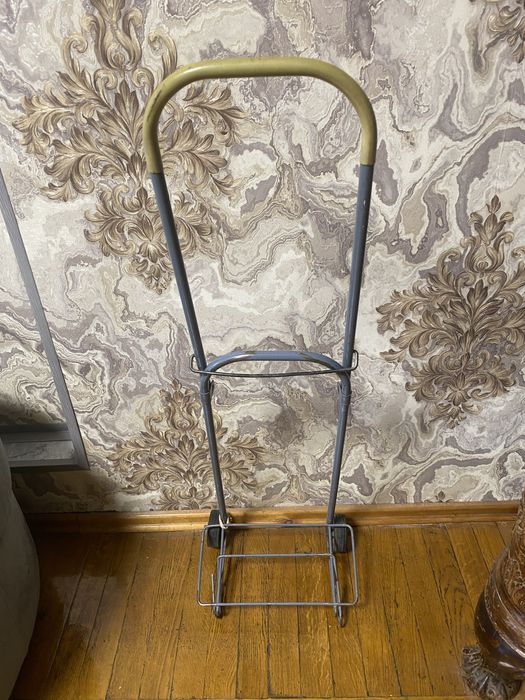 Хозяйственная тележка