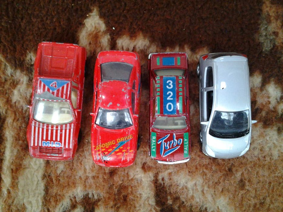 Machete Masinute Metalice 7 cm jucarie copii (var. 3)