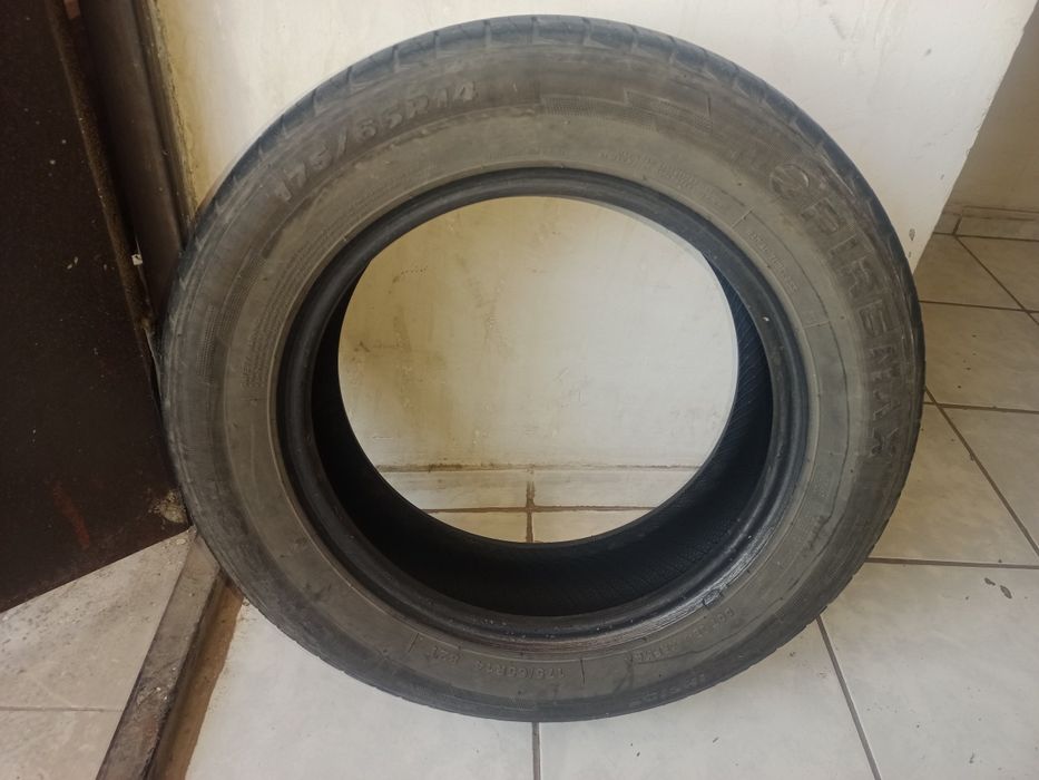 Продам летнюю шины