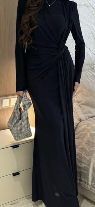 Продам вечернее платье 44 размера