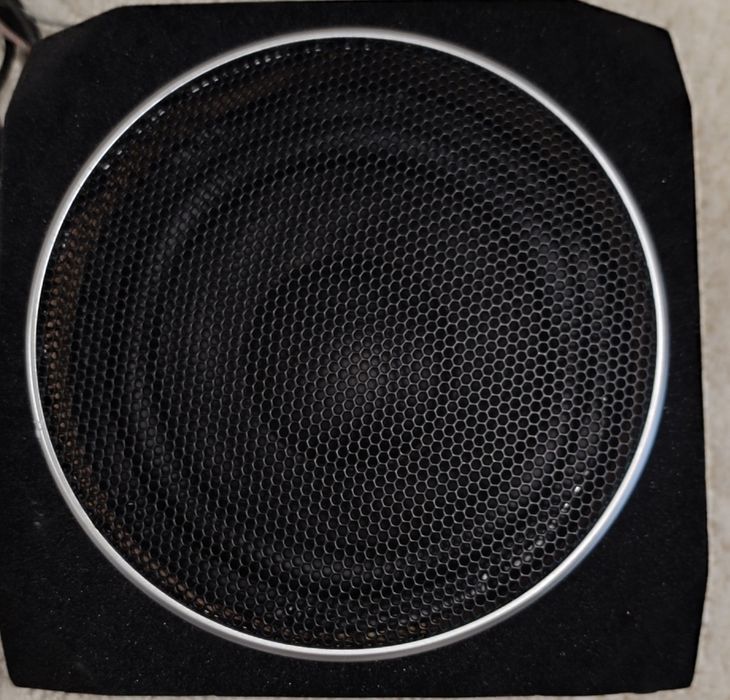 Активен суб-буфер Хайфоникс