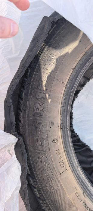 Зимни гуми 225/55/16