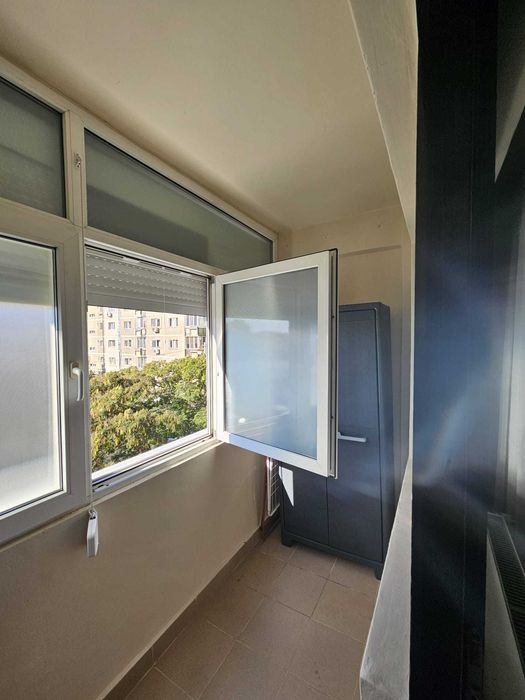 Vând apartament 2 camere decomandat zona Lipovei