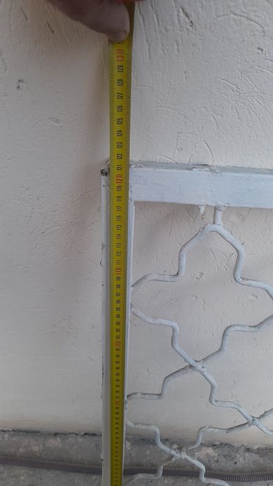 Срочно    продаются  решётка.