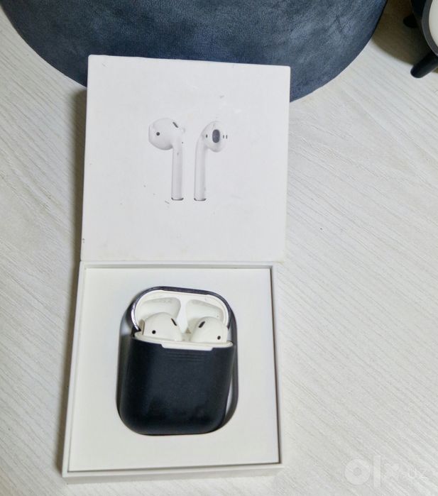 Apple AirPods наушники