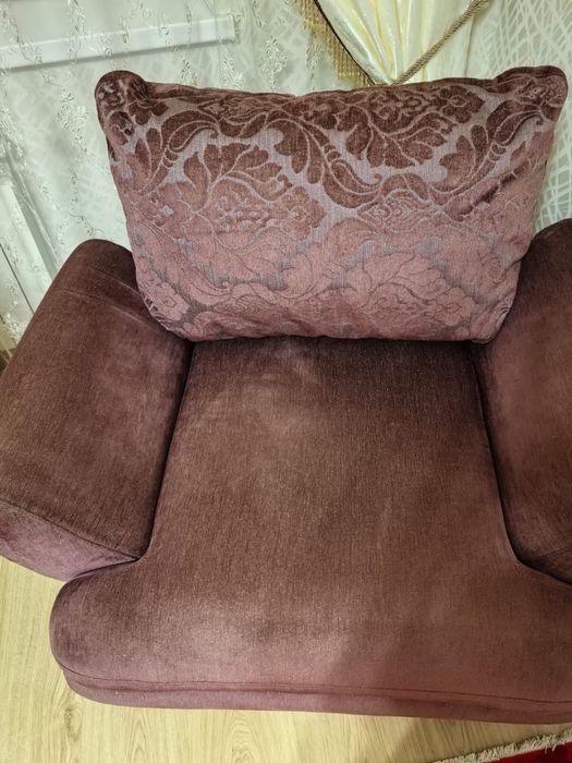 Диван угловой с креслом