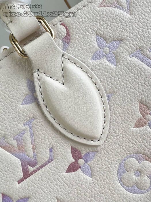 Geanta Louis Vuitton OnTheGo