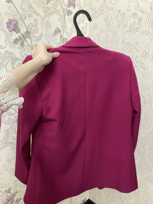 Продаю пиджаки хорошего качество