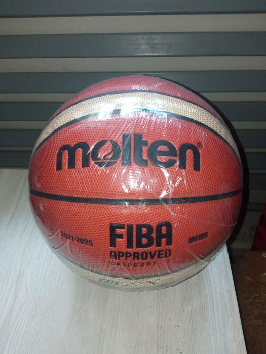Оригаинальны баскетбольный мяч MOLTEN