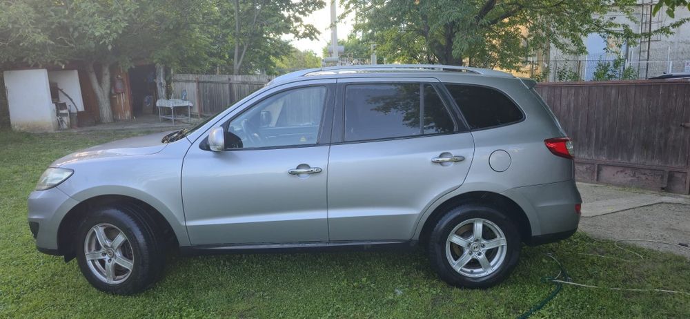 HYUNDAI Santa Fe 2010 — imagine 3