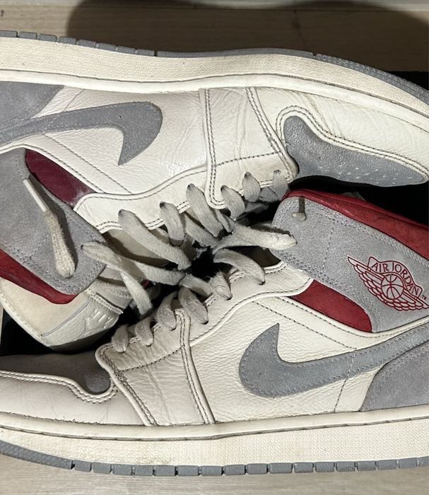 Nike Air Jordan 1