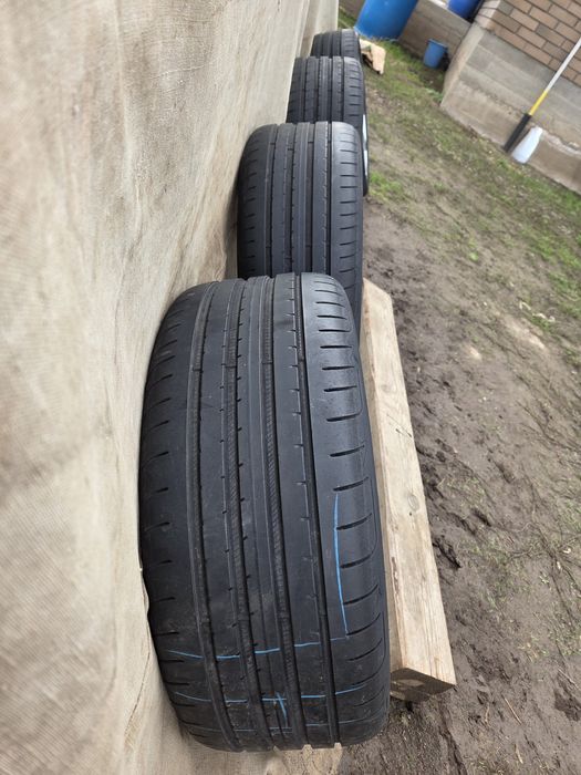 Продам резину Goodyear
