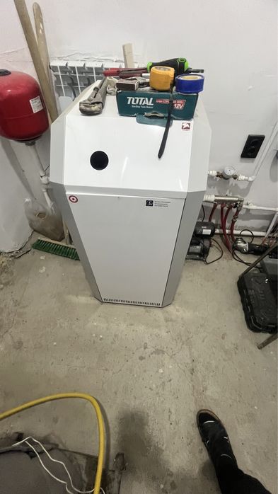 Продается напольный котел