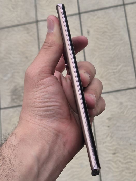 Samsung Galaxy Nite 20 Ultra 270$