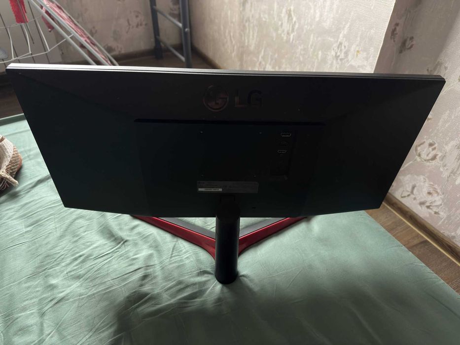 Монитор LG 29WP60G-B — 29" UltraWide (21:9)