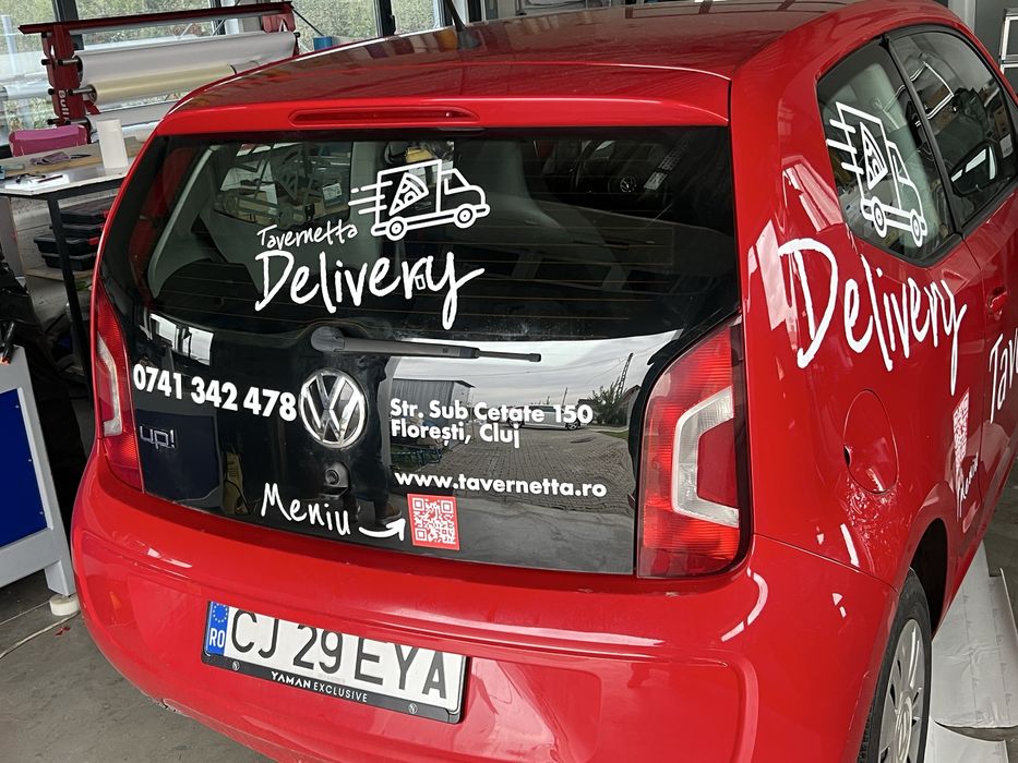 Decor auto, colantare pe loc