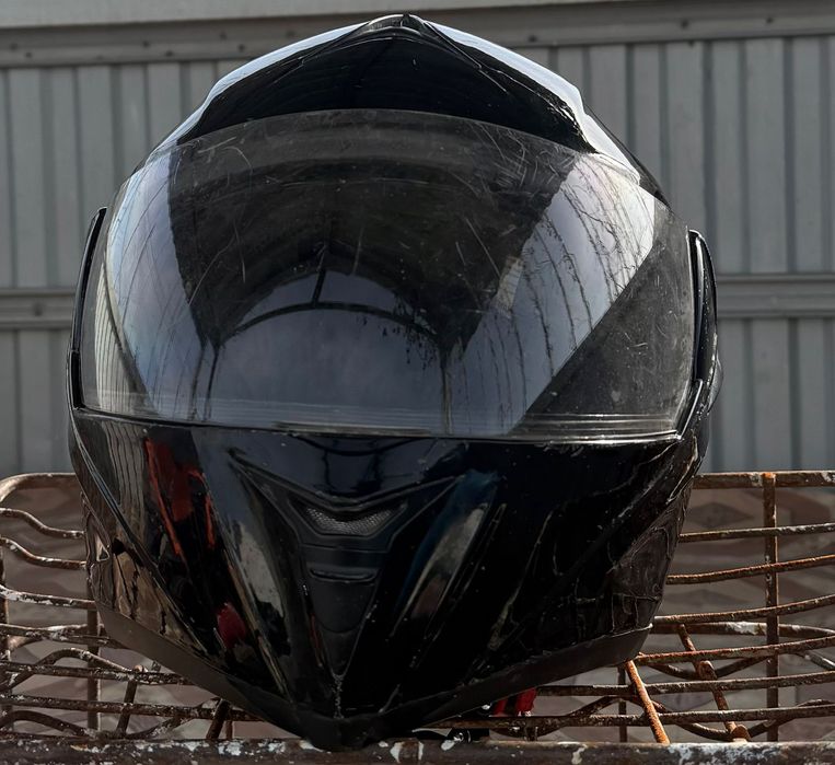 Продам шлем мотоциклетный