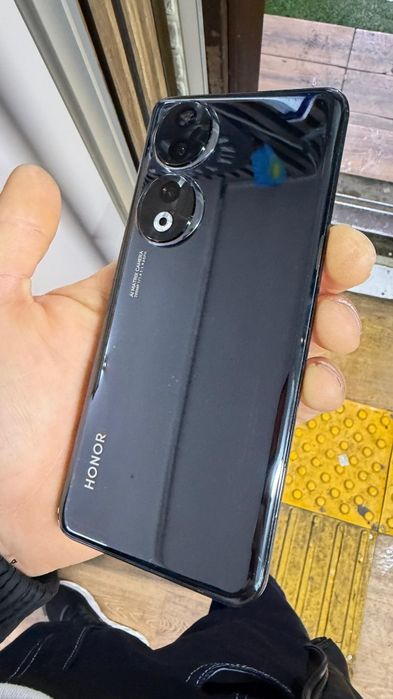 Telefon HONOR 90