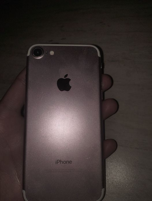 iPhone 7 32gb 100%Akb