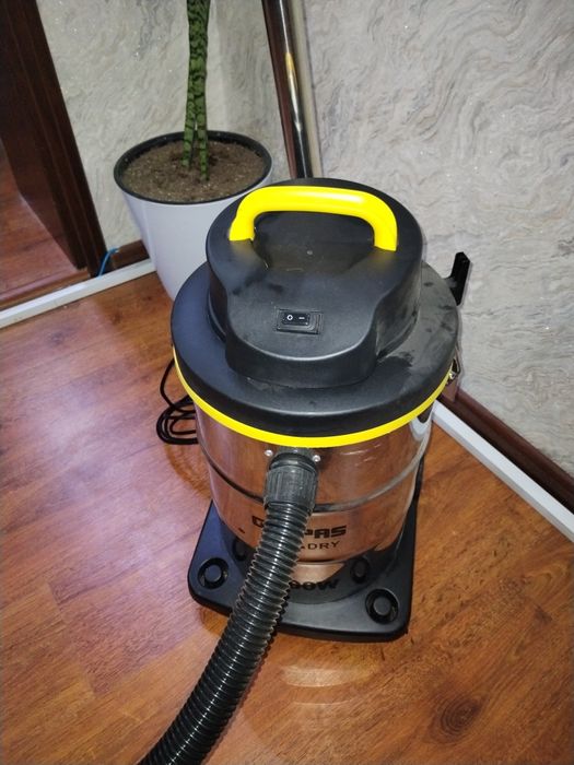 Пылесос, новый. Нержавейка.