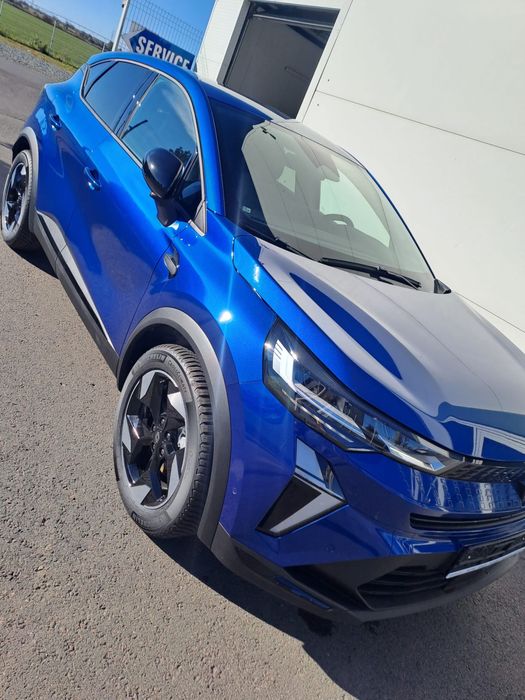 Vand sau predau leasing Renault Captur full hibrid,nu mild, nu plug in