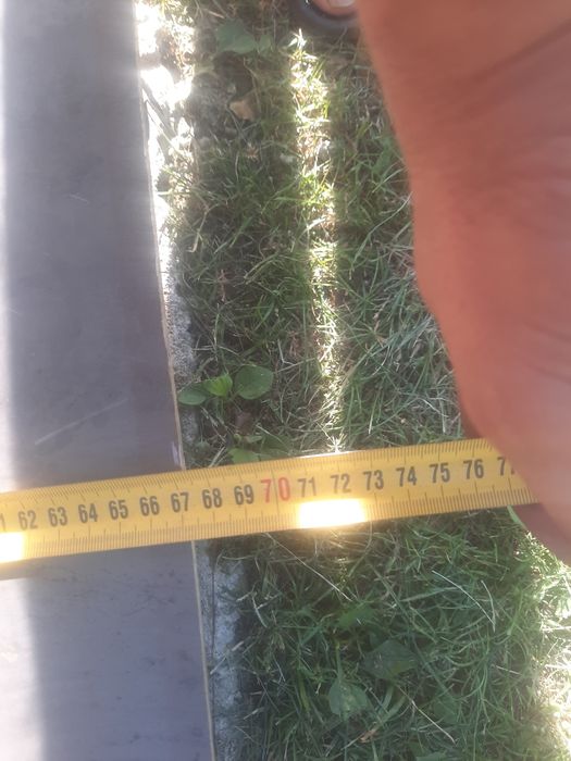 Vand o bucata de tabla de 0.4 grosime