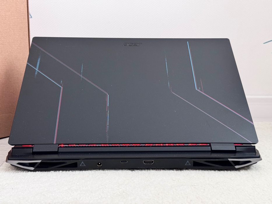 RTX 3050 / i5 12450H / 15.6 144Hz / 512GB / 16gb / Acer NITRO