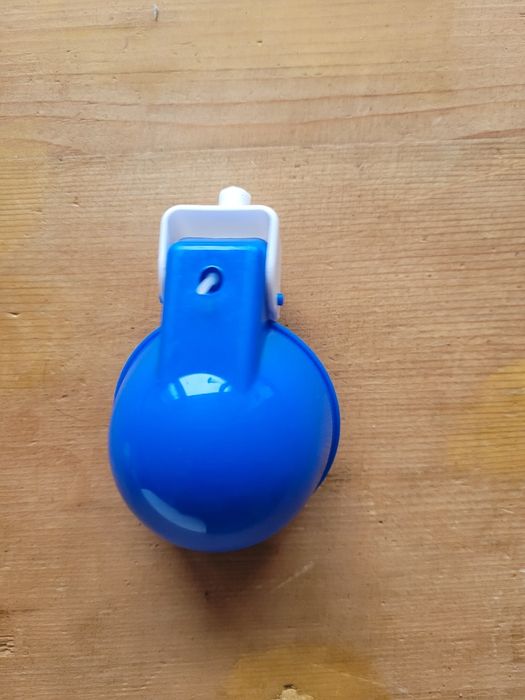 Adapatoare pentru pui