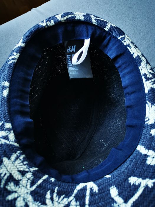Детска шапка H&M