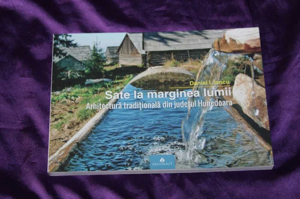 monografii monografie folclor judetul Hunedoara Roscani Lucia Apolzan Carpatii tezaur de istorie Batiz Monografia manufacturii de faianta fina