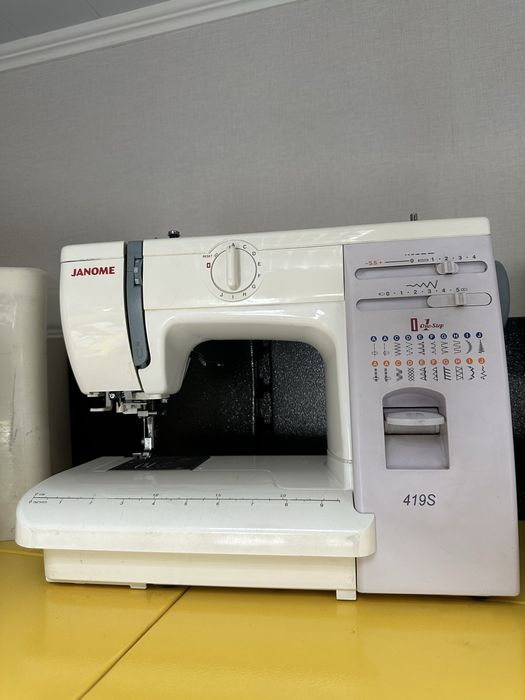 Продается швейная машина Janome 419S