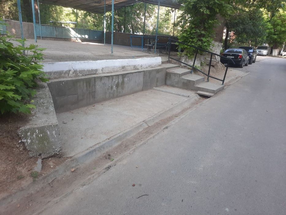 Дом 3 комната чиланзар 19 кв этаж 1