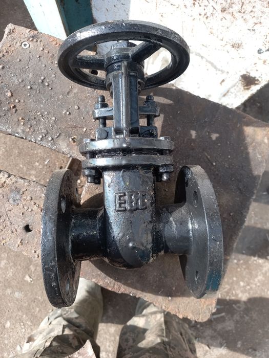 Задвишка Ссср чугуновая.