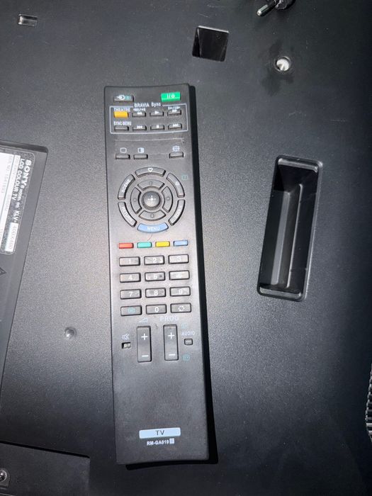 Телевизор Sony KLV-40BX400