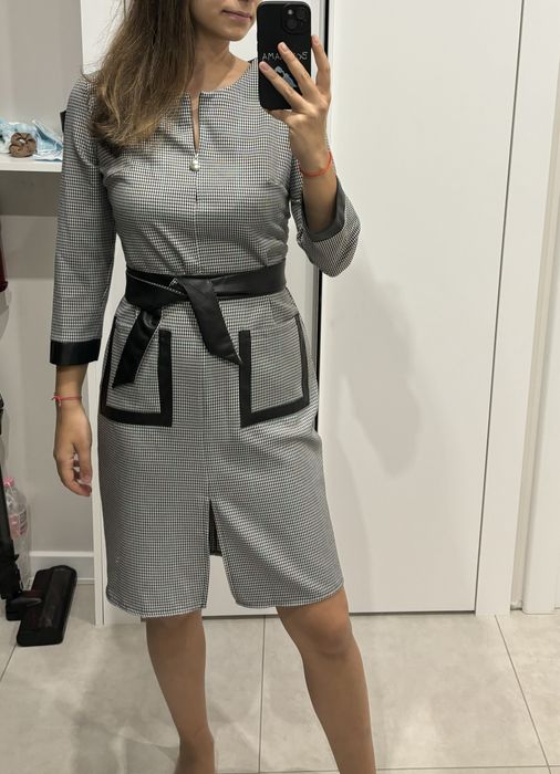 Елегантна рокля, като чисто нова е