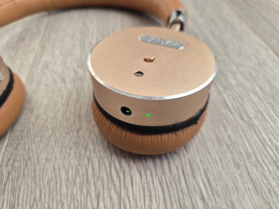 Casti audio SACKit WOOFit Golden