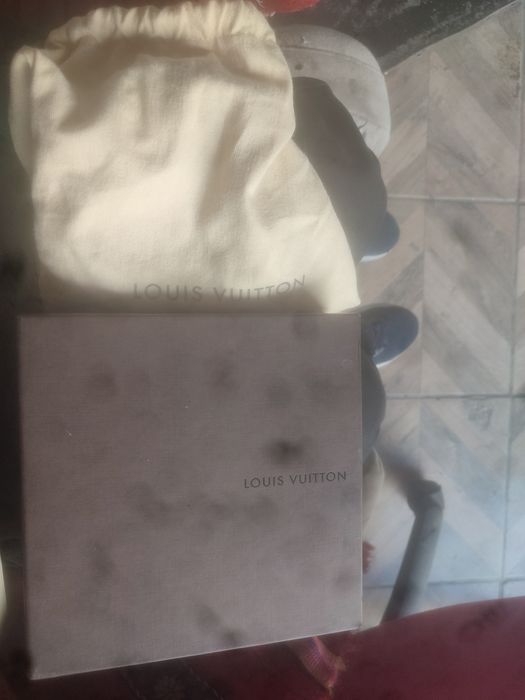 Curea Louis Vuitton